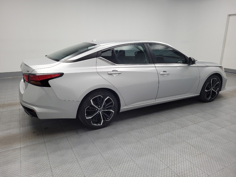 2022 Nissan Altima in Huntsville, AL 35816 - 18083696 10