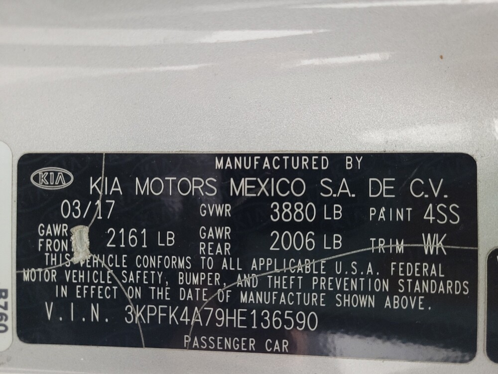 2017 Kia Forte in Savannah, GA 31419 - 18083713 33