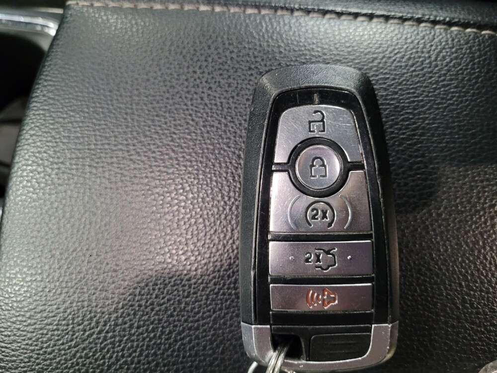 2017 Ford Fusion in New Castle, DE 19720 - 18083719 32