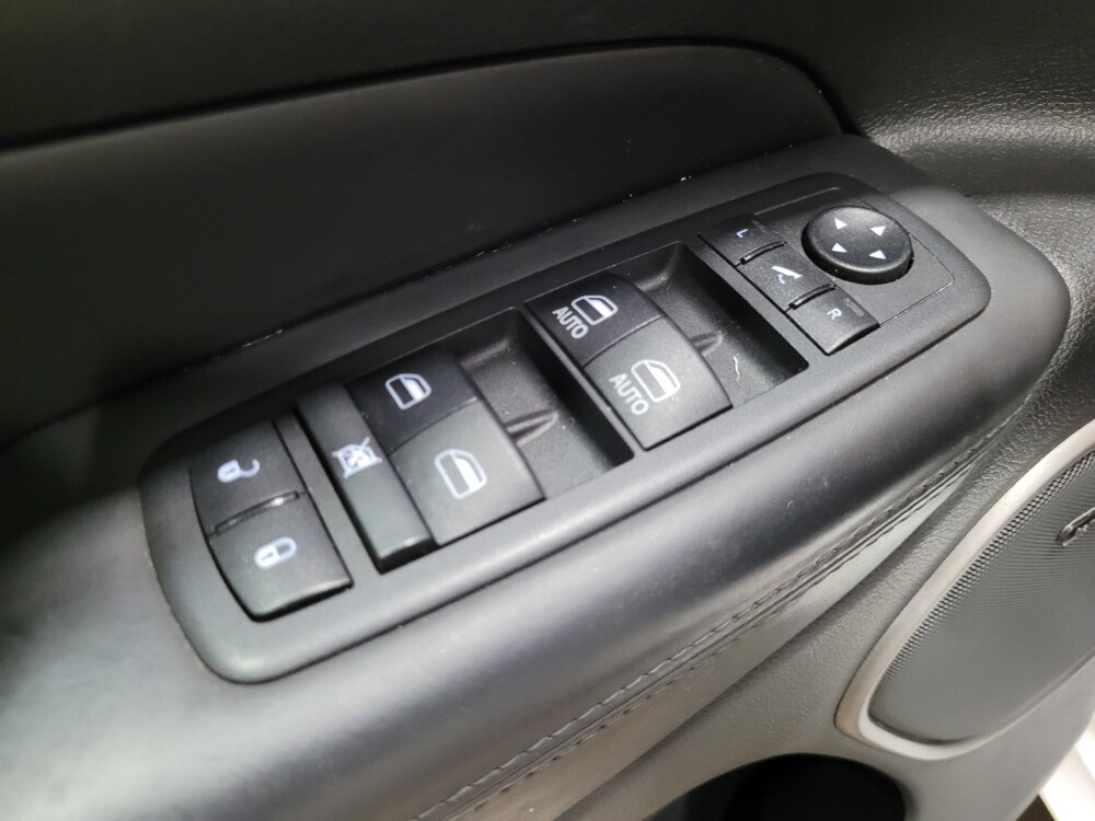 2019 Jeep Grand Cherokee in Woodbridge, VA 22191 - 18083739 27