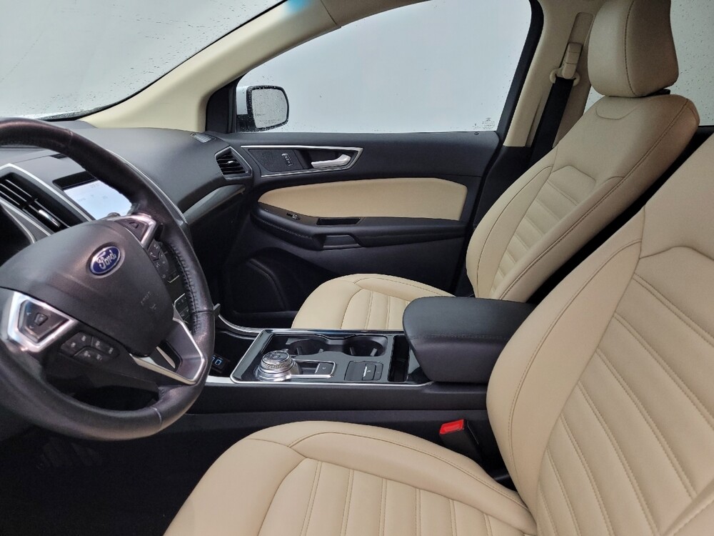 2020 Ford Edge in Charlotte, NC 28273 - 18083745 17