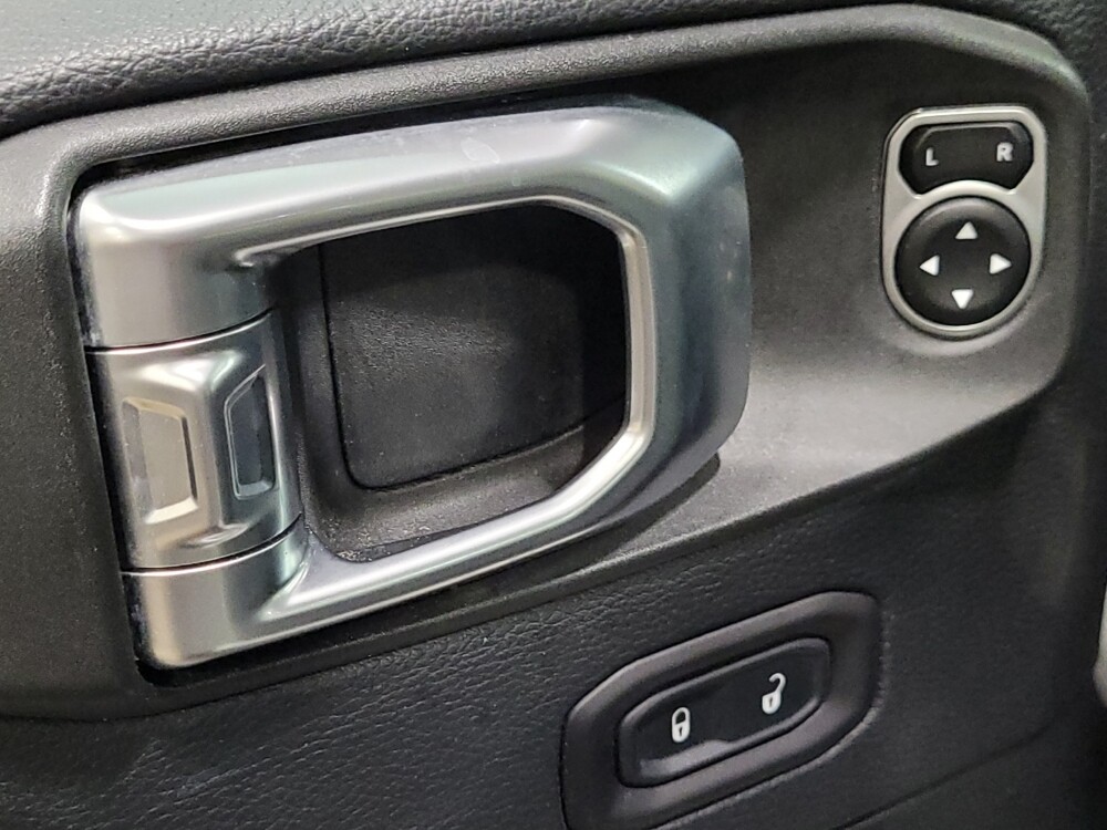 2018 Jeep Wrangler in Woodbridge, VA 22191 - 18083746 27