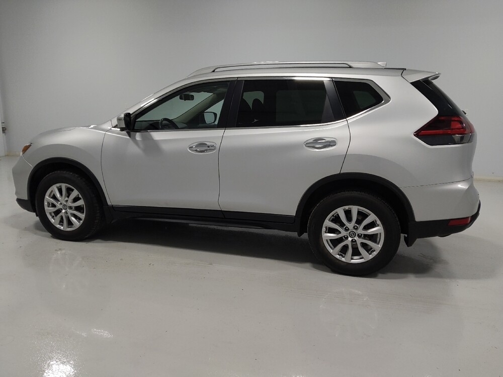 2018 Nissan Rogue in Columbus, OH 43228 - 18083763 3