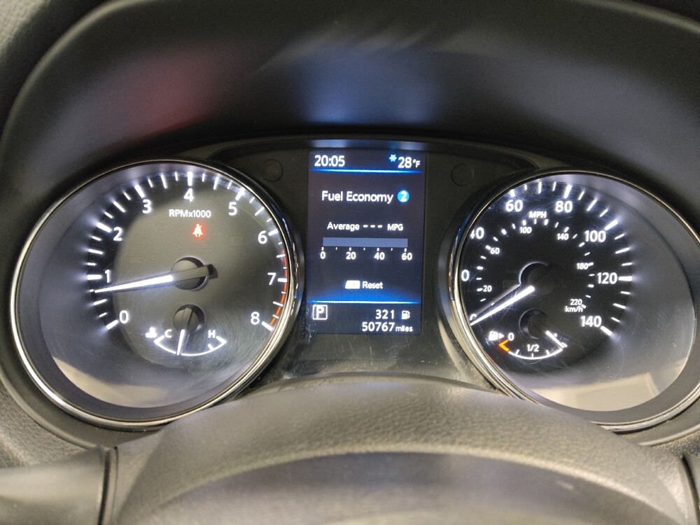 2018 Nissan Rogue in Columbus, OH 43228 - 18083763 23