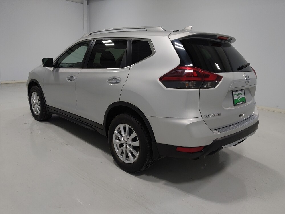2018 Nissan Rogue in Columbus, OH 43228 - 18083763 5