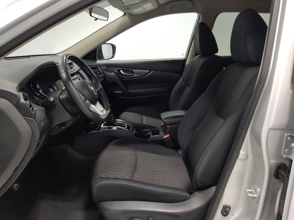 2018 Nissan Rogue in Columbus, OH 43228 - 18083763 17