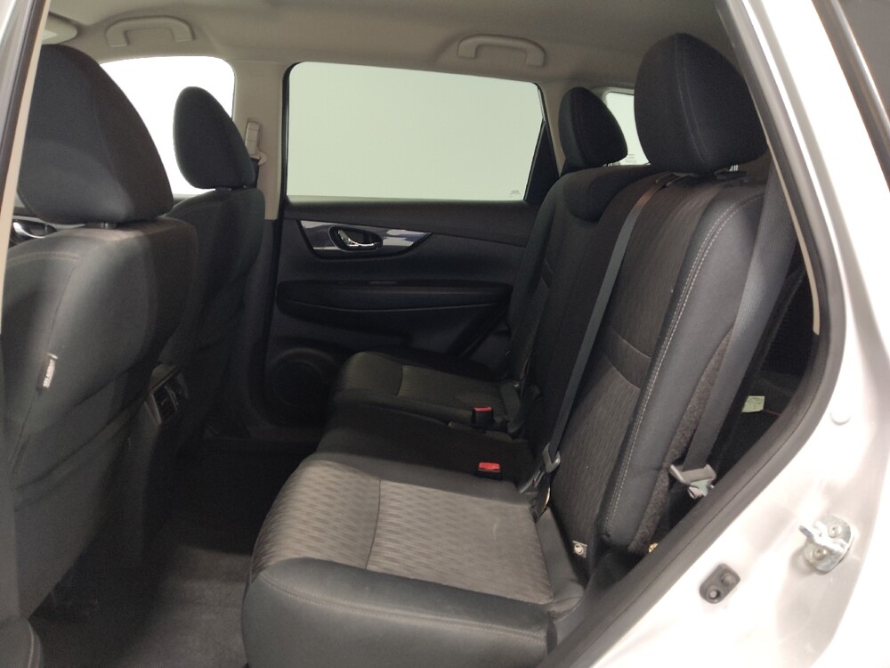 2018 Nissan Rogue in Columbus, OH 43228 - 18083763 18