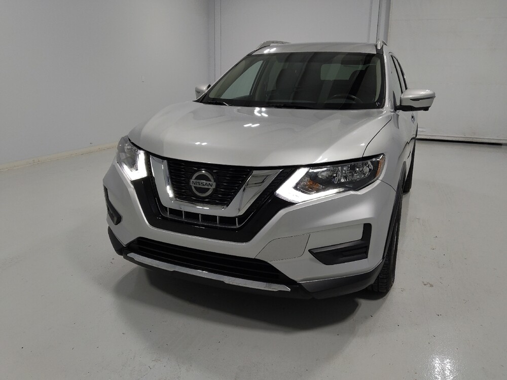 2018 Nissan Rogue in Columbus, OH 43228 - 18083763 15