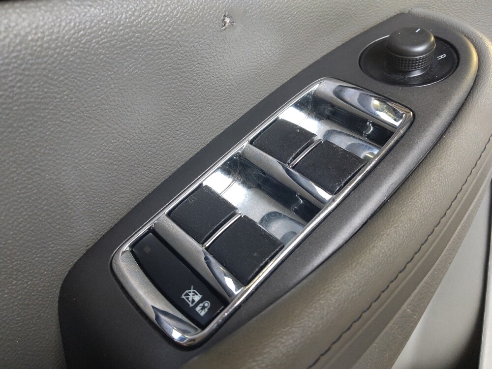 2013 Chevrolet Malibu in Houston, TX 77074 - 18083764 27