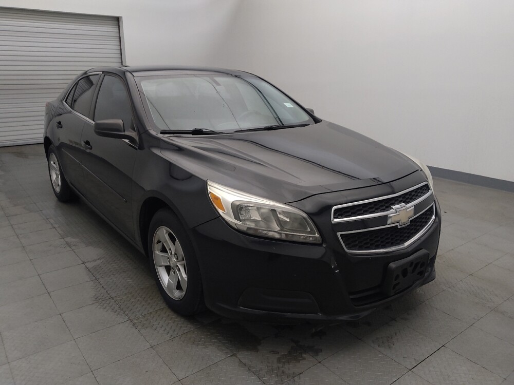 2013 Chevrolet Malibu in Houston, TX 77074 - 18083764 13