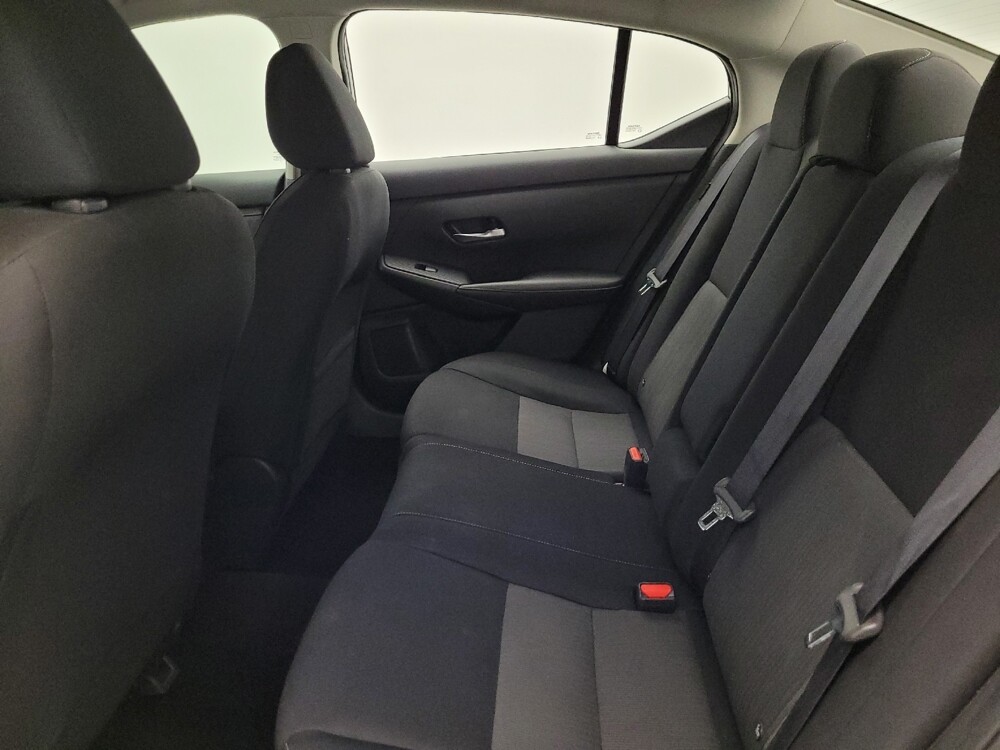 2021 Nissan Sentra in Glendale, AZ 85301 - 18083767 18