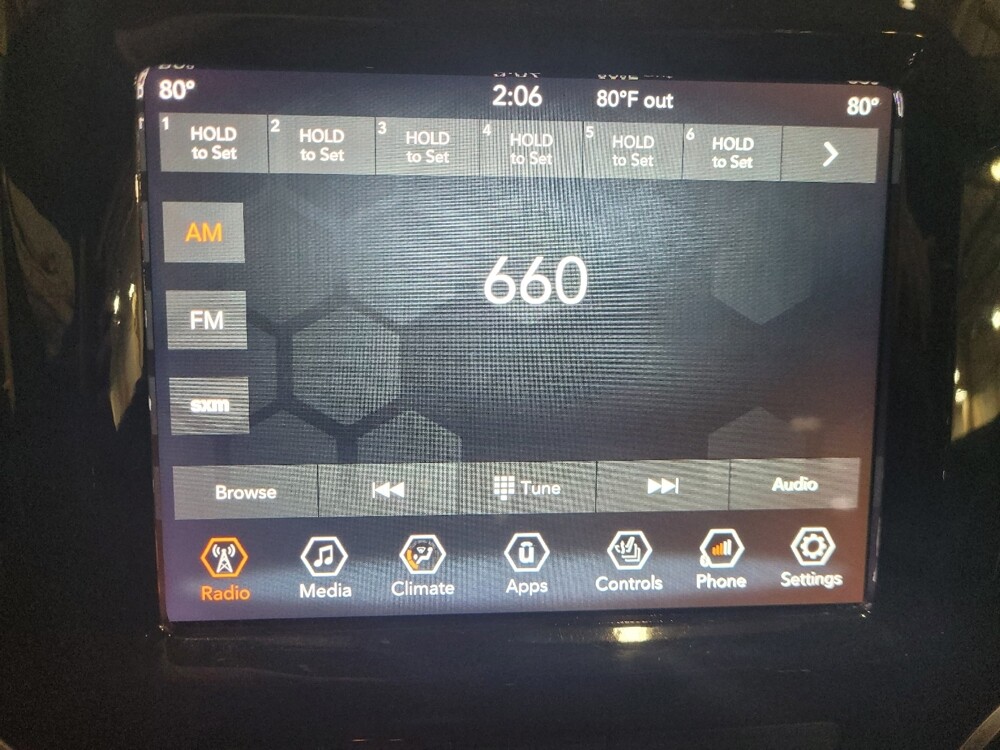 2019 Jeep Cherokee in Pittsburgh, PA 15236 - 18083773 25