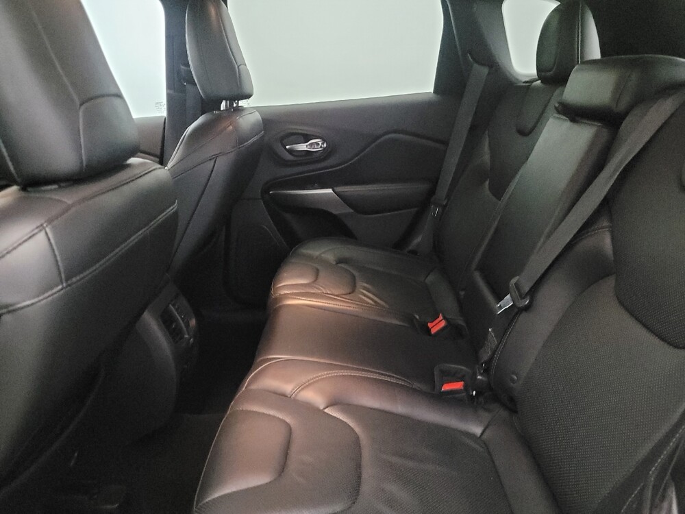 2019 Jeep Cherokee in Pittsburgh, PA 15236 - 18083773 18