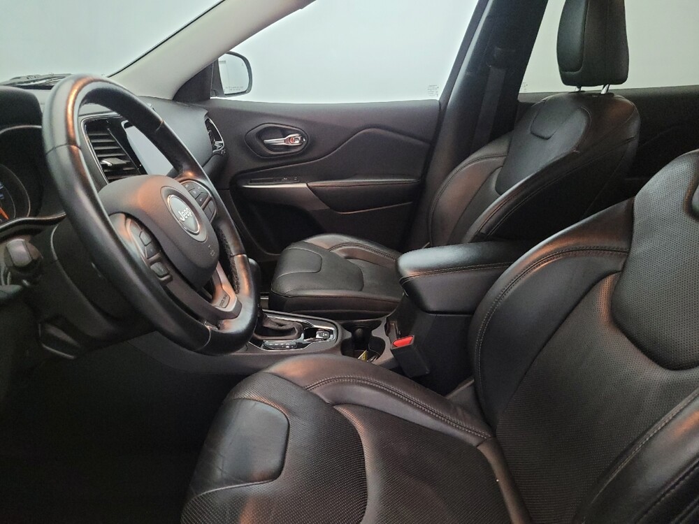 2019 Jeep Cherokee in Pittsburgh, PA 15236 - 18083773 17