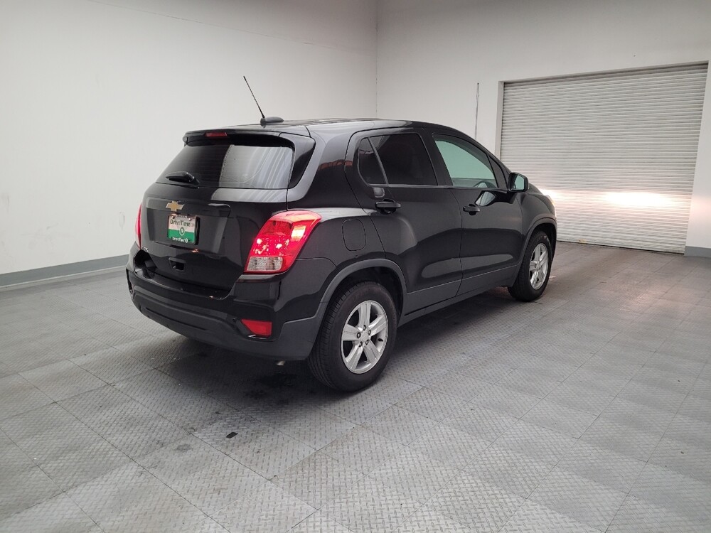 2019 Chevrolet Trax in Montclair, CA 91763 - 18083782 9