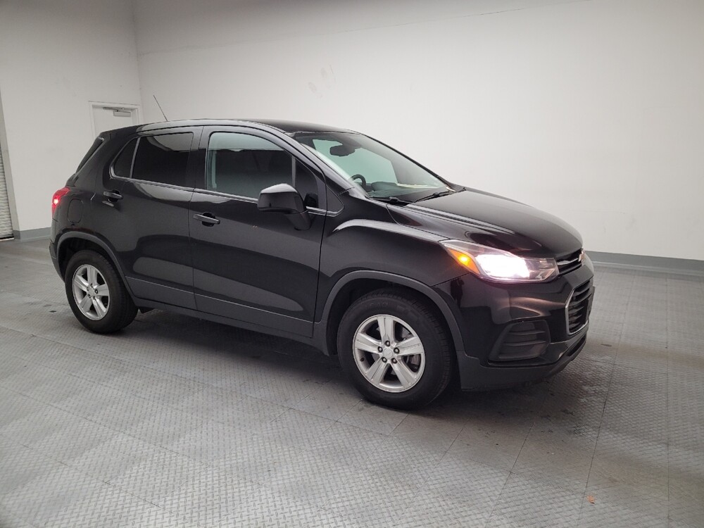 2019 Chevrolet Trax in Montclair, CA 91763 - 18083782 11
