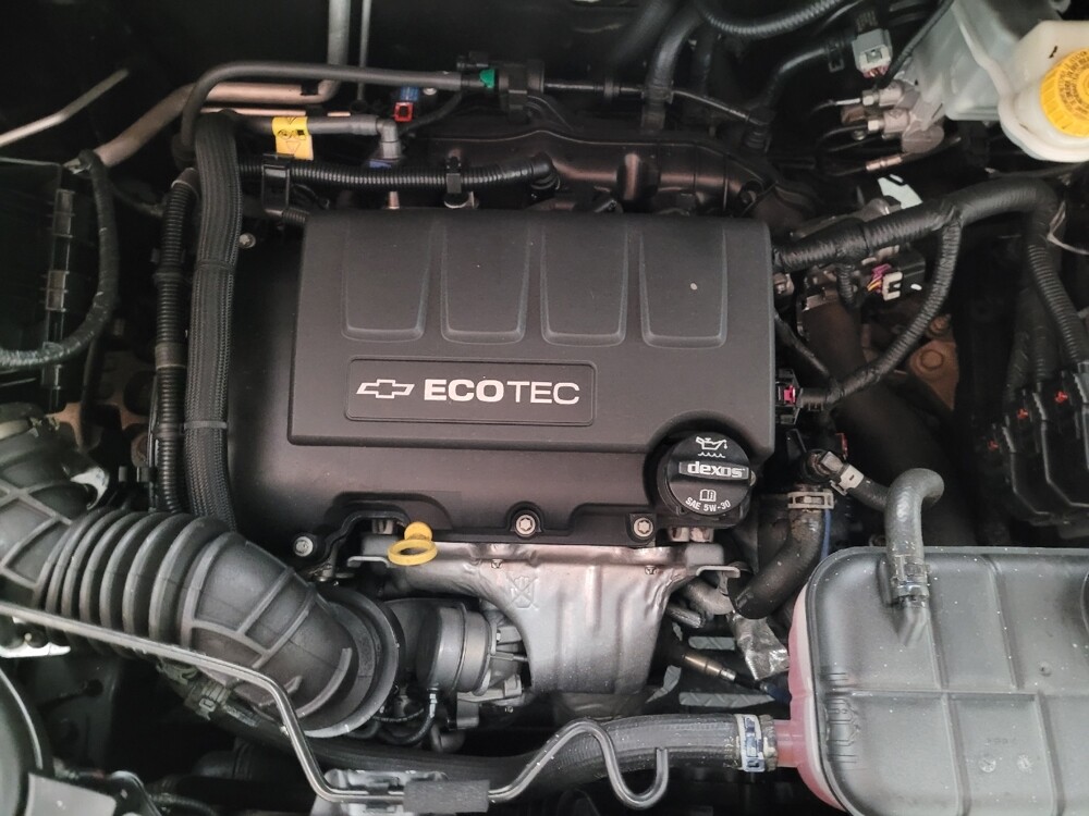 2019 Chevrolet Trax in Montclair, CA 91763 - 18083782 30