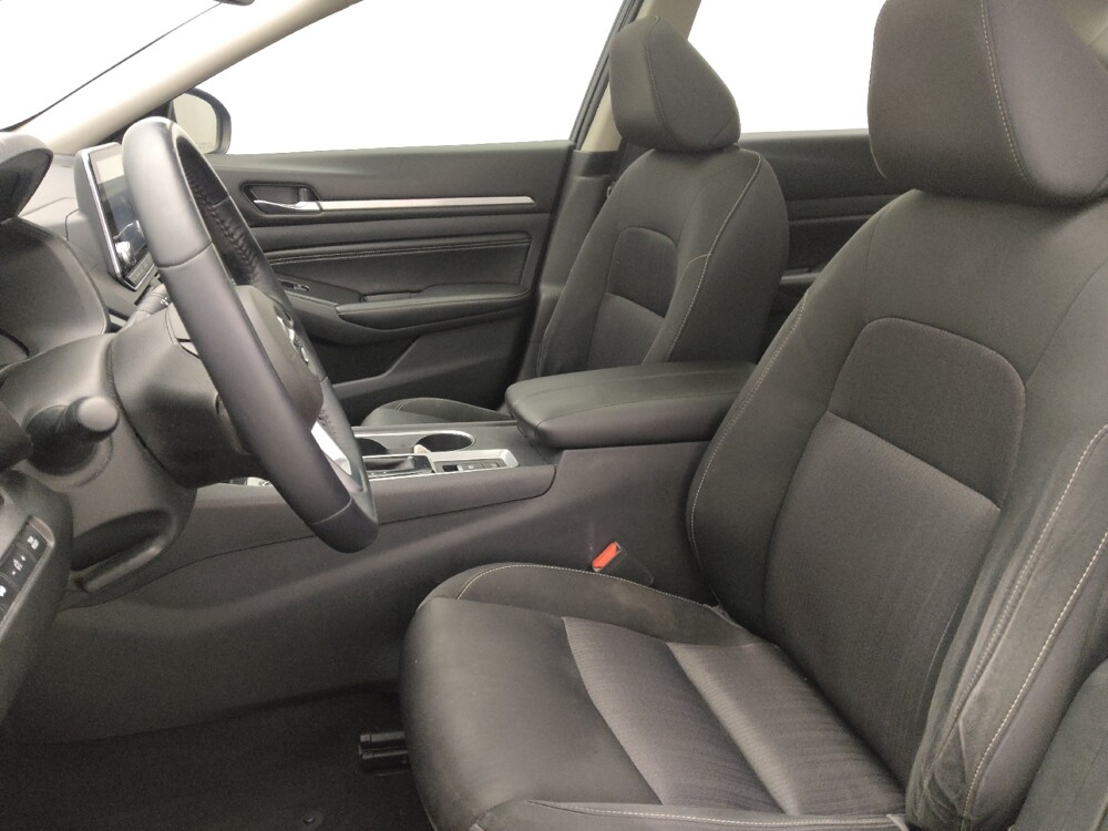 2019 Nissan Altima in Columbus, GA 31909 - 18083784 17