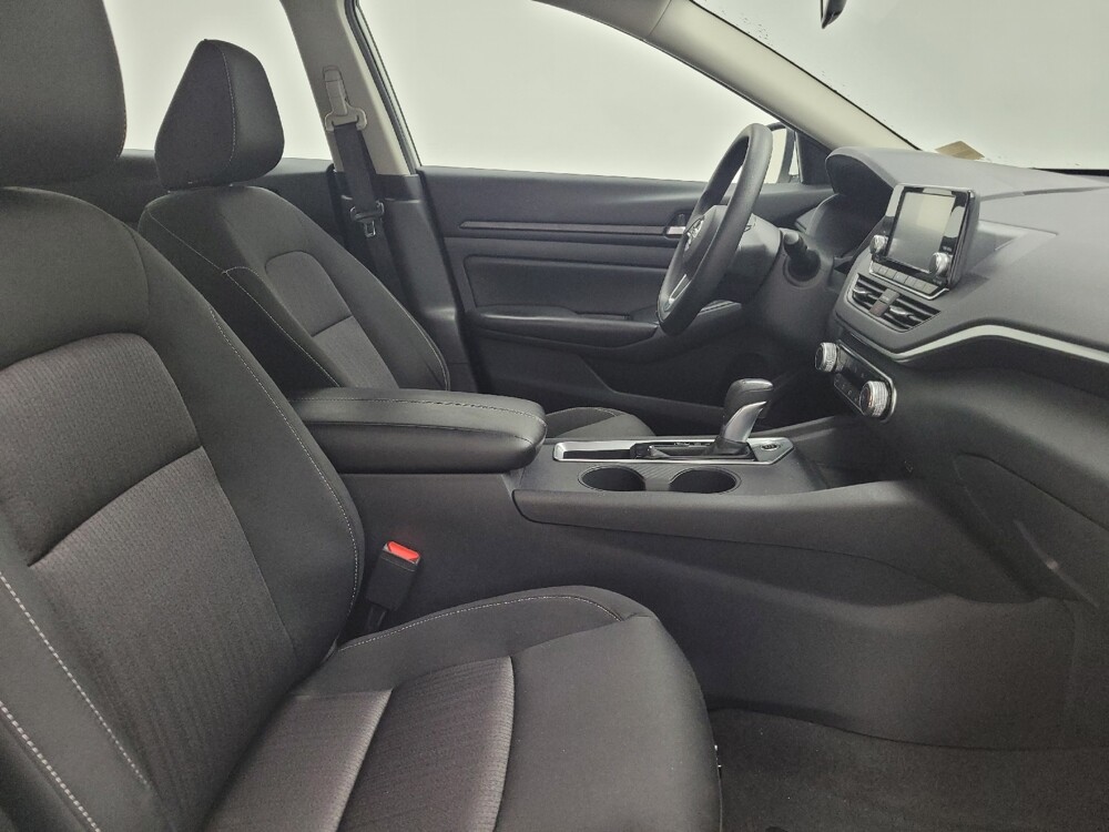 2022 Nissan Altima in Huntsville, AL 35816 - 18083785 21