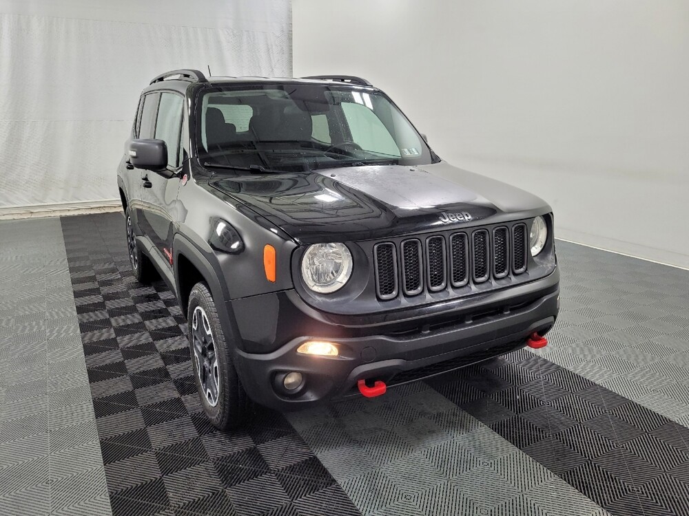 2017 Jeep Renegade in Pittsburgh, PA 15237 - 18083788 13