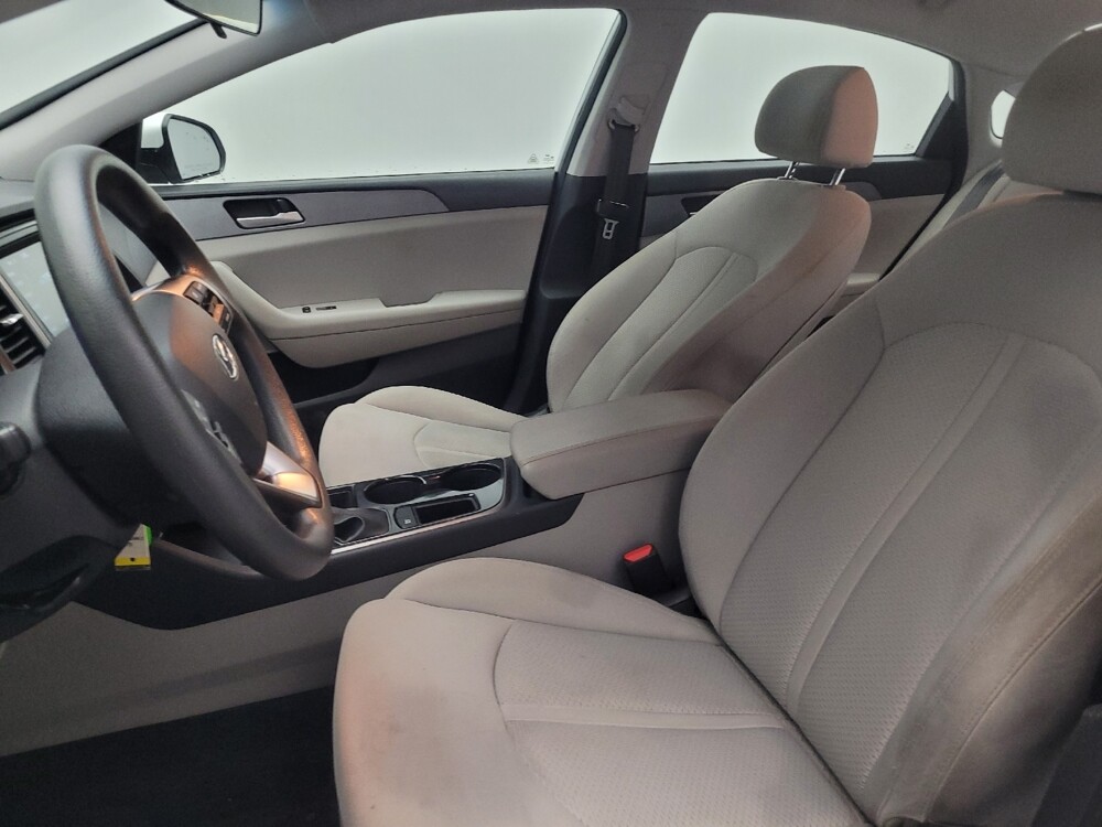 2019 Hyundai Sonata in Morrow, GA 30260 - 18083789 17