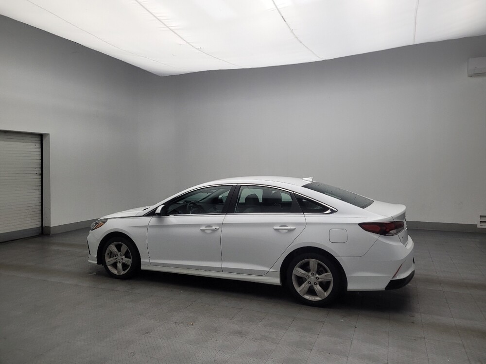 2019 Hyundai Sonata in Morrow, GA 30260 - 18083789 3