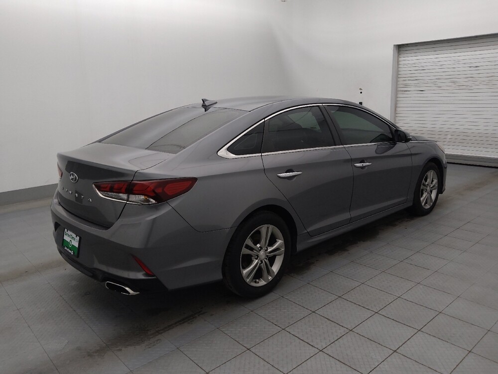 2018 Hyundai Sonata in Lakeland, FL 33815 - 18083798 10