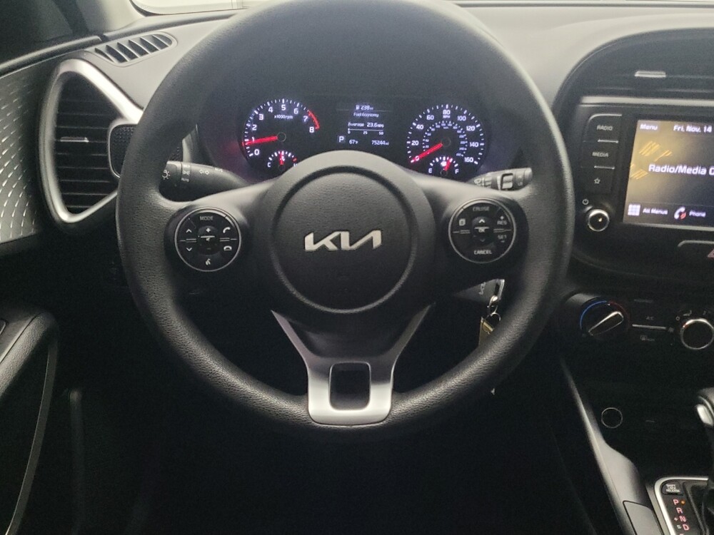 2022 Kia Soul in Lakeland, FL 33815 - 18083801 22