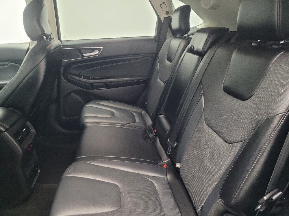 2018 Ford Edge in Indianapolis, IN 46219 - 18083802 18