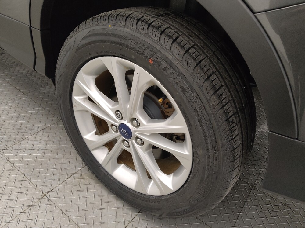 2018 Ford Escape in Houston, TX 77034 - 18083809 31