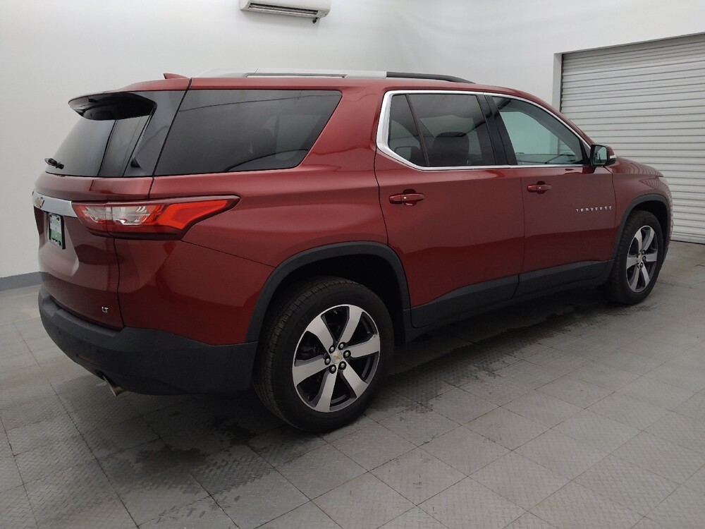 2018 Chevrolet Traverse in Corpus Christi, TX 78412 - 18083810 10
