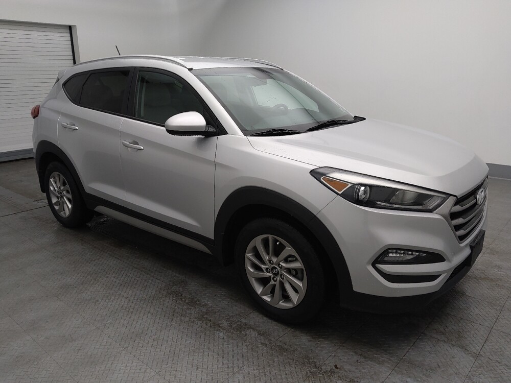 2017 Hyundai Tucson in St. Louis, MO 63136 - 18083812 11