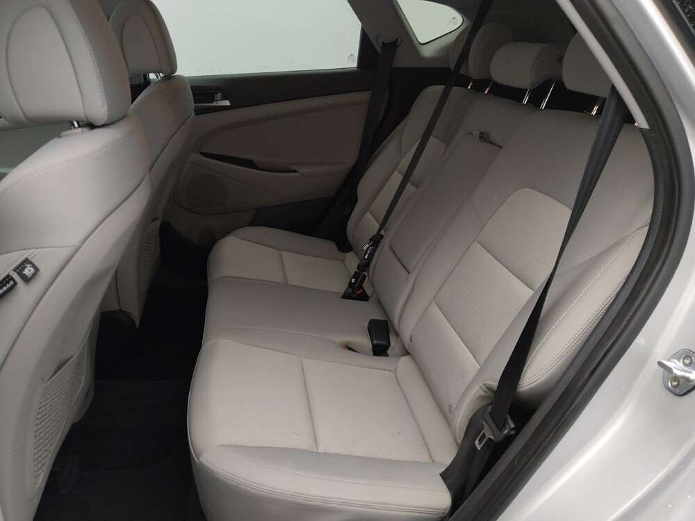 2017 Hyundai Tucson in St. Louis, MO 63136 - 18083812 18