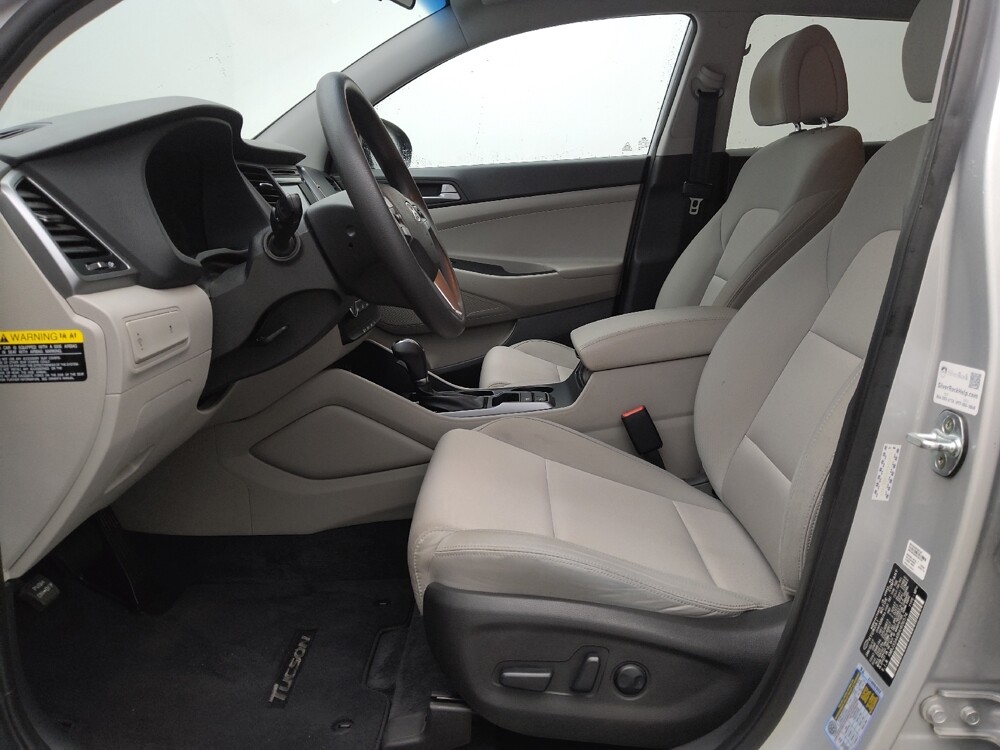 2017 Hyundai Tucson in St. Louis, MO 63136 - 18083812 17