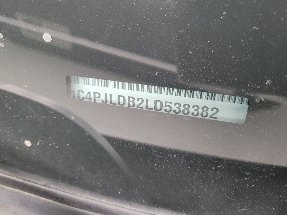 2020 Jeep Cherokee in Las Vegas, NV 89104 - 18083815 33