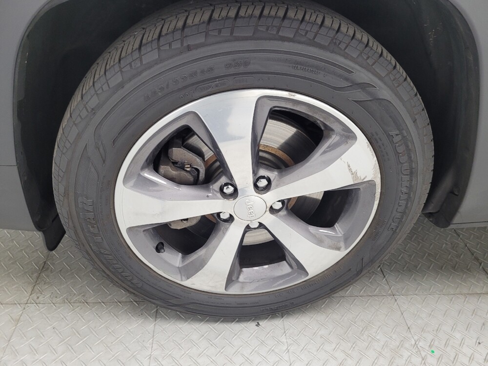 2020 Jeep Cherokee in Las Vegas, NV 89104 - 18083815 31