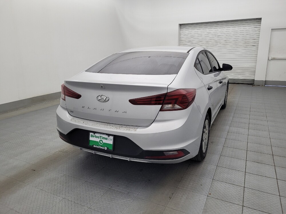 2019 Hyundai Elantra in Tampa, FL 33612 - 18083819 7