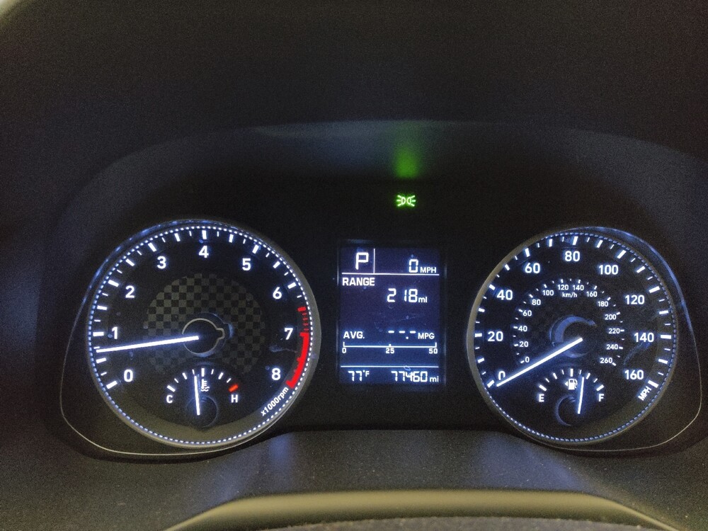 2019 Hyundai Elantra in Tampa, FL 33612 - 18083819 23