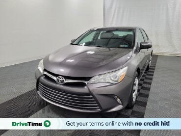 2016 Toyota Camry in Pittsburgh, PA 15237