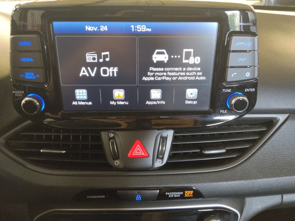 2018 Hyundai Elantra in Tampa, FL 33612 - 18083829 25