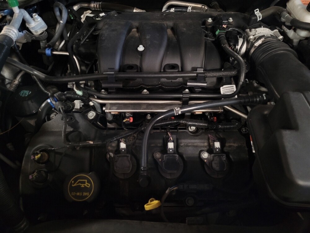 2019 Ford Explorer in Jacksonville, FL 32210 - 18083835 30