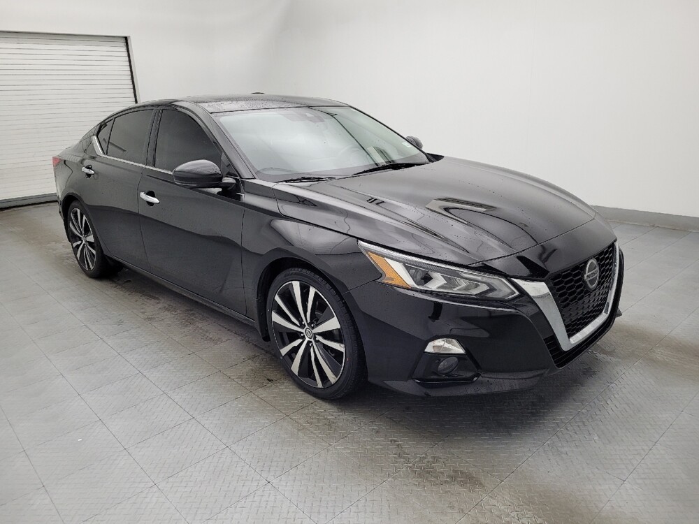 2020 Nissan Altima in Raleigh, NC 27604 - 18083843 11