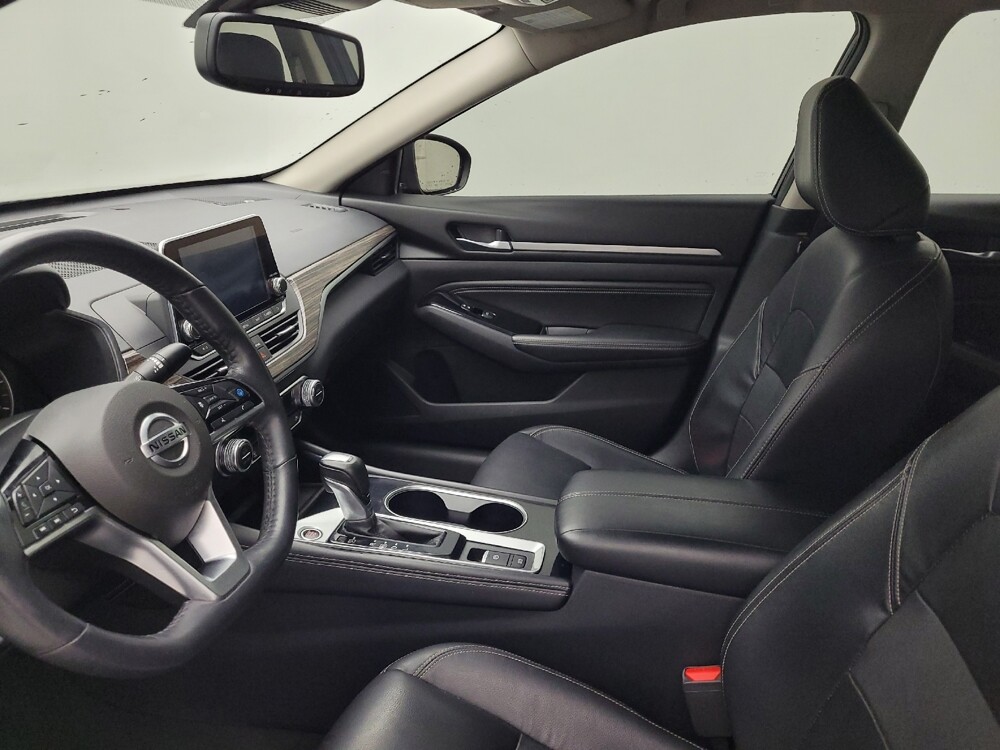 2020 Nissan Altima in Raleigh, NC 27604 - 18083843 17