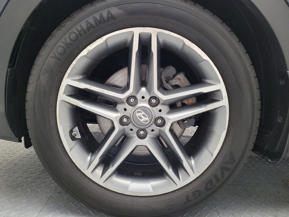 2017 Hyundai Santa Fe in Montclair, CA 91763 - 18083850 31