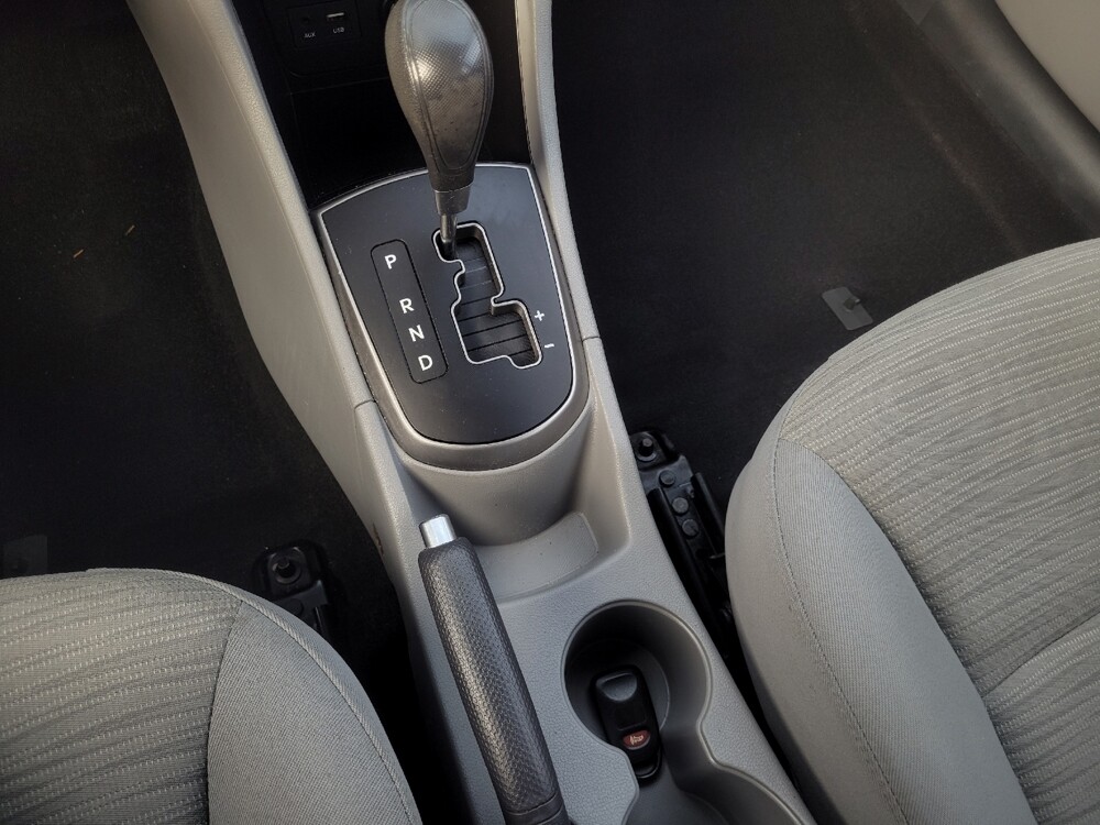 2017 Hyundai Accent in Union City, GA 30291 - 18083851 26