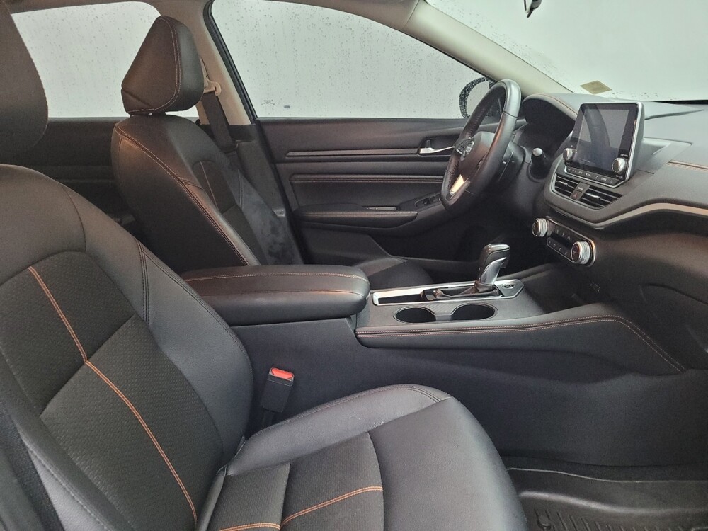 2020 Nissan Altima in Huntsville, AL 35816 - 18083863 21
