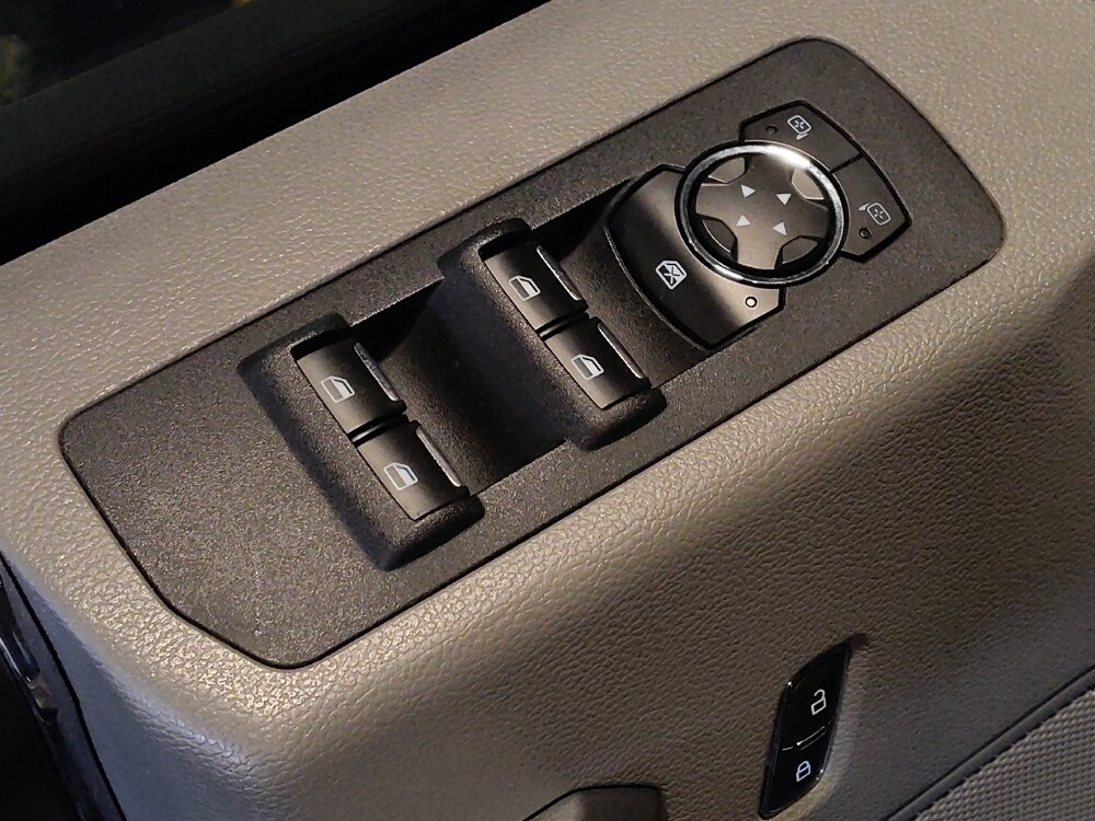 2015 Ford F150 in Pensacola, FL 32505 - 18083873 27