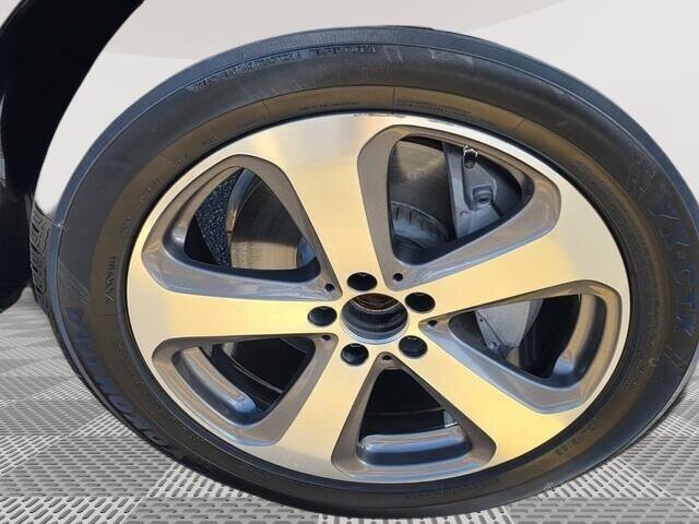 2018 Mercedes-Benz GLC 300 in Mesa, AZ 85212 - 18083886 12