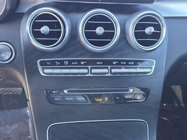 2018 Mercedes-Benz GLC 300 in Mesa, AZ 85212 - 18083886 55