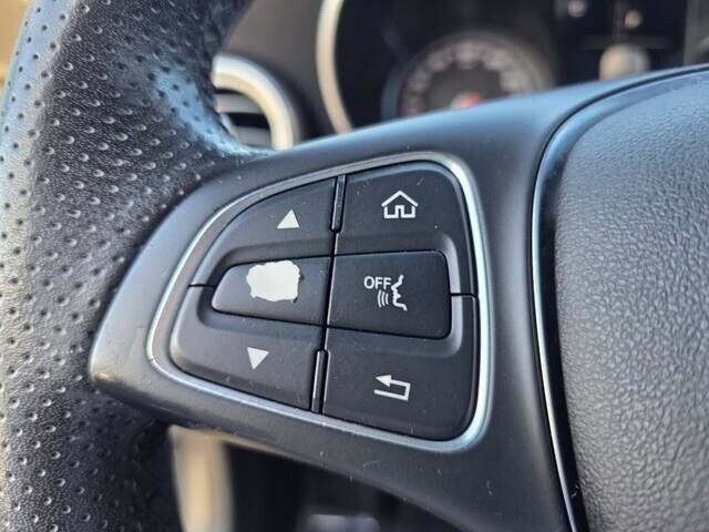 2018 Mercedes-Benz GLC 300 in Mesa, AZ 85212 - 18083886 27